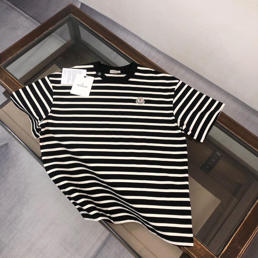 몽클레어 남여공용 반팔 48579