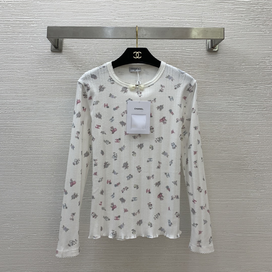 NO:314305,p long sleeve 180 short sleeve model number D25011197 Chane* new 25 spring and summer product!  Xiaoxiangfeng double C printed bow decorative slim fit and hollow sweater top!  Short-sleeved M-size bust 74, sleeve length 15, clothing length 55 Long-sleeved M-size bust 90, sleeve length 56, clothing length 58, chanel, T-shirt, alexander wang19860909p长袖180短袖款号D25011197 Chane*新款25春夏单品！小香风双C印花蝴蝶结装饰修身显瘦镂空针织衫上衣！ 短袖M码胸围74,袖长15,衣长55 长袖M码胸围90,袖长56,衣长58,,chanel,T-shirt,alexander wang,Women's clothing