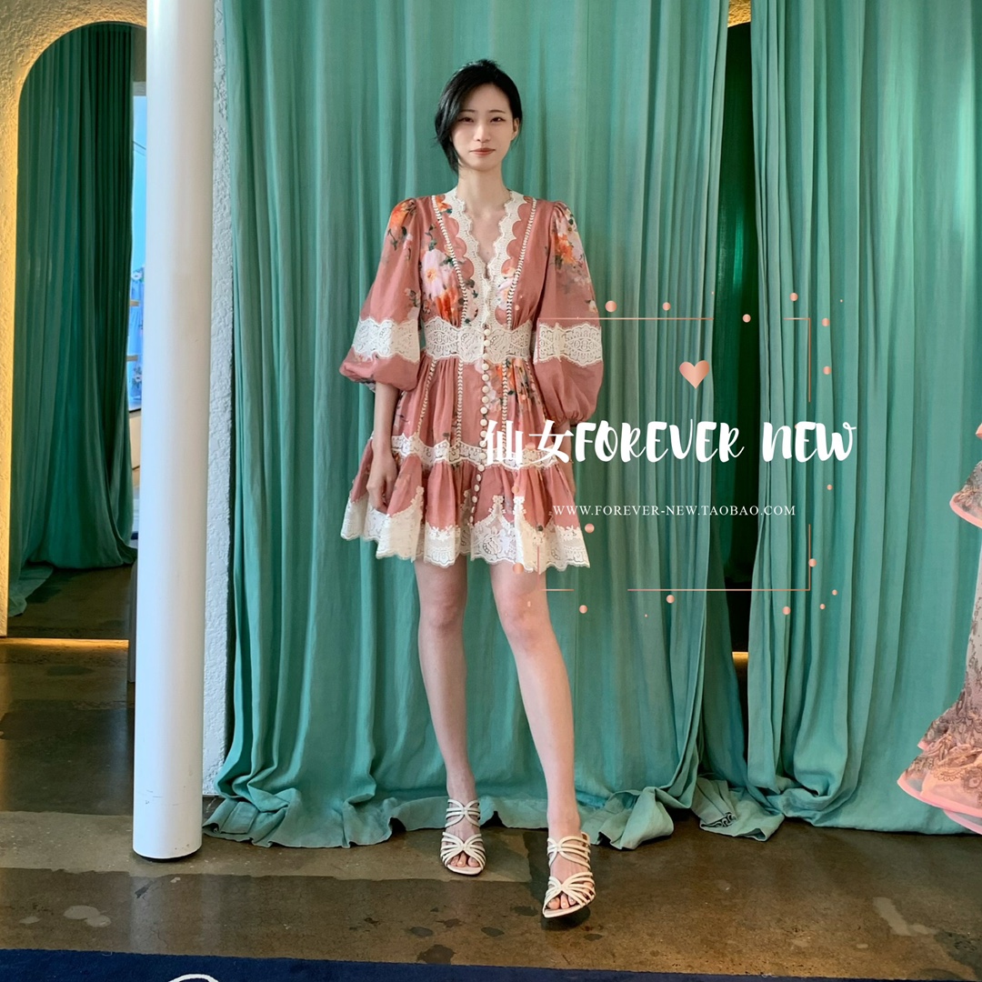 NO:314311,Model number D25011139 ZIMMERMA*N ZIMMERMA Australia brand high-end custom cotton and linen blend fabric breathable and comfortable!  Lace water-soluble flower splicing floral print with waist-hugging and slimming V-neck lantern sleeves large dress!  1.2.3.4/SMLXL (2 size bust 94~98, sleeve length 50, waist 80, skirt length 96), skirts, alexander wang19860909款号D25011139 ZIMMERMA*N兹默曼澳洲品牌 高端定制棉麻混纺面料透气舒适！蕾丝水溶花拼接花卉印花收腰显瘦V领灯笼袖大摆连衣裙！1.2.3.4/SMLXL（2码胸围94～98,袖长50,腰围80,裙长96）,,skirts,alexander wang,Women's clothing