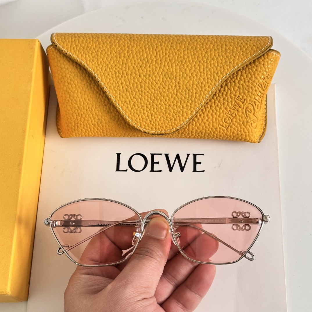 ‼️LOEWE🌟🌟🌟MODEL：LW40115U🌟