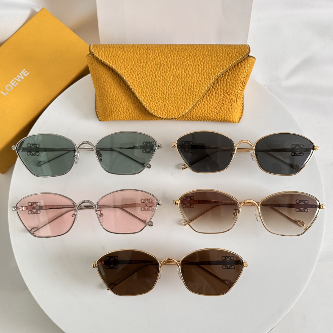 ‼️ 官网图 LOEWE🌟🌟🌟MODEL：LW40115U🌟