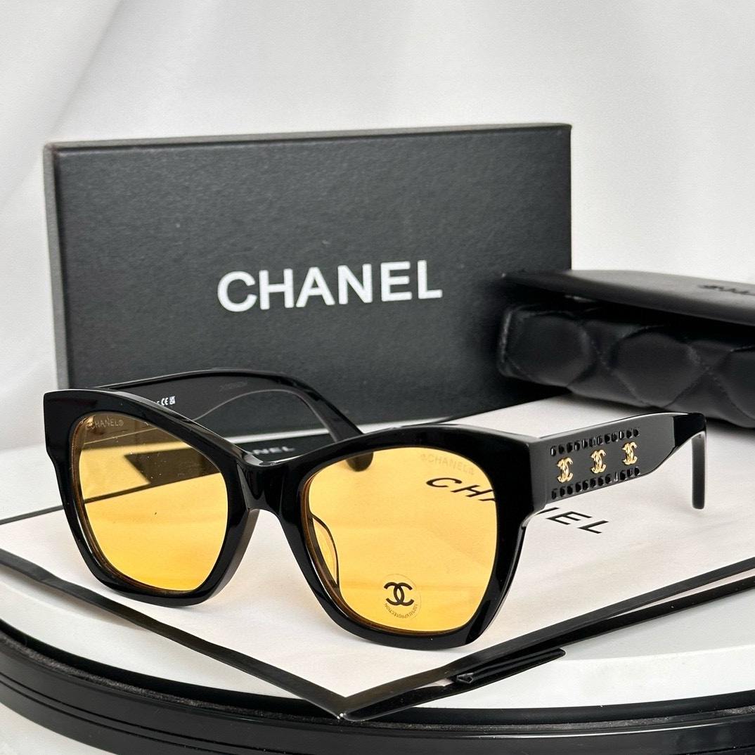 ‼️正品 渠道货 秋冬新款 CHANE 香奈儿 9162B 
时尚 个性 百搭 太阳镜
佩戴舒适 高鼻拖