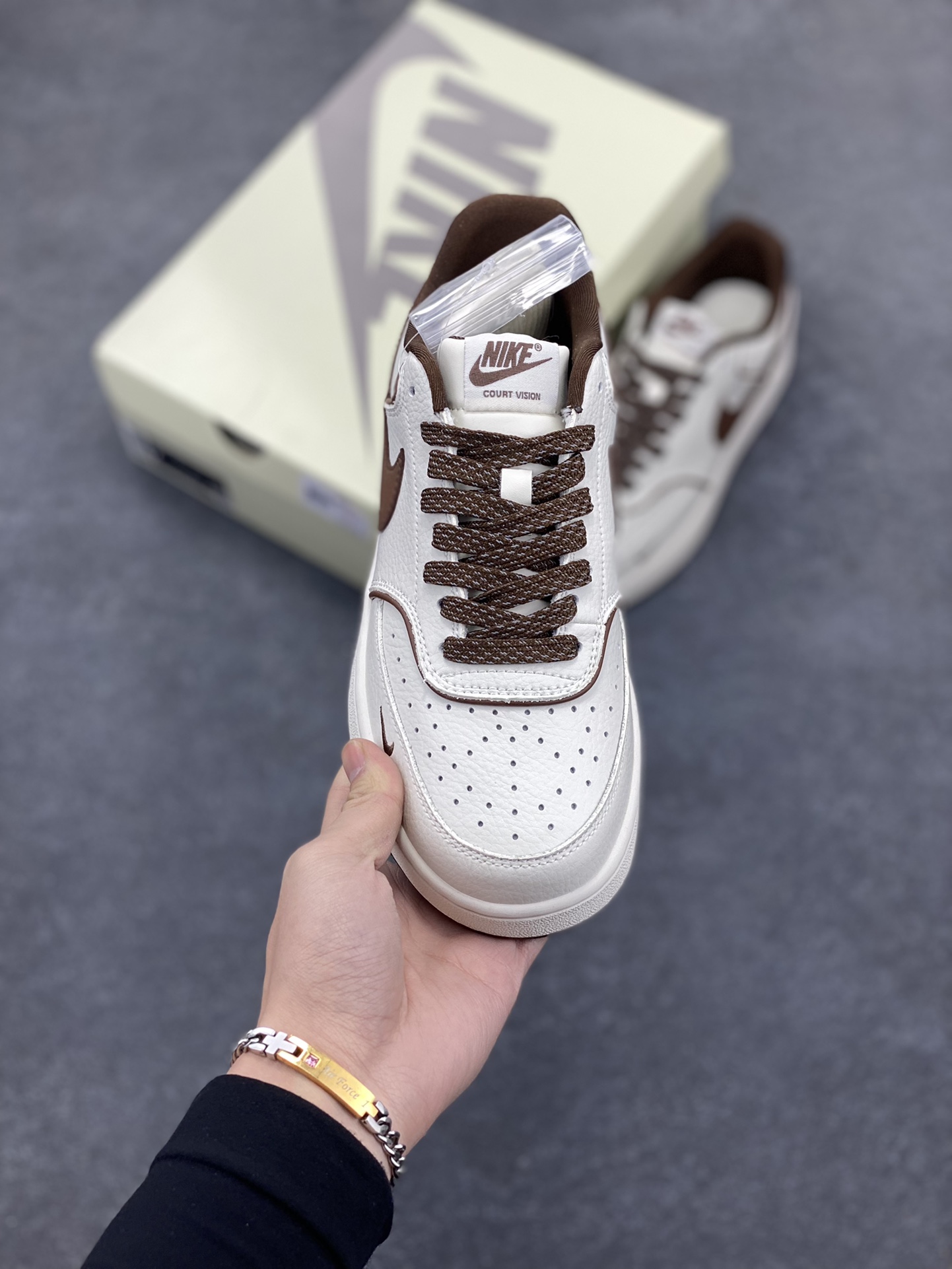图片[2]-海外爆款 ZP订单 NIKE EBERNON Low prm 小空军低帮百搭透气休闲运动板鞋 独家头层版本 原数据独家私模大底 纯正版型 清洁度完美 货号：FD5188-127 尺码：36 36.5 37.5 38 38.5 39 40 40.5 41 42 42.5 43 44 44.5 45-选品中心