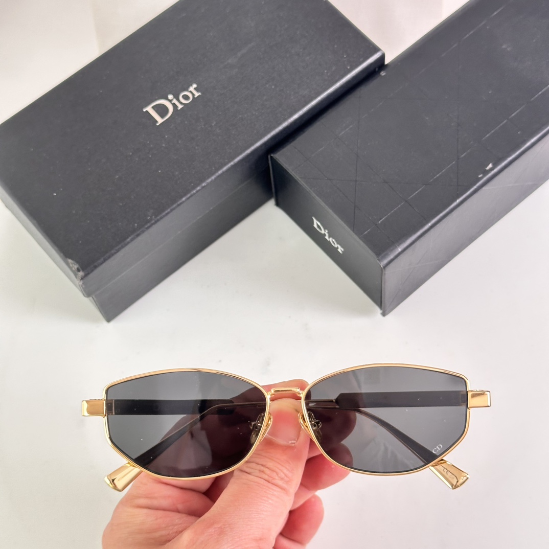 ‼️DIOR
MODEL：DiorCannage B1U 
SIZE：57口14-140