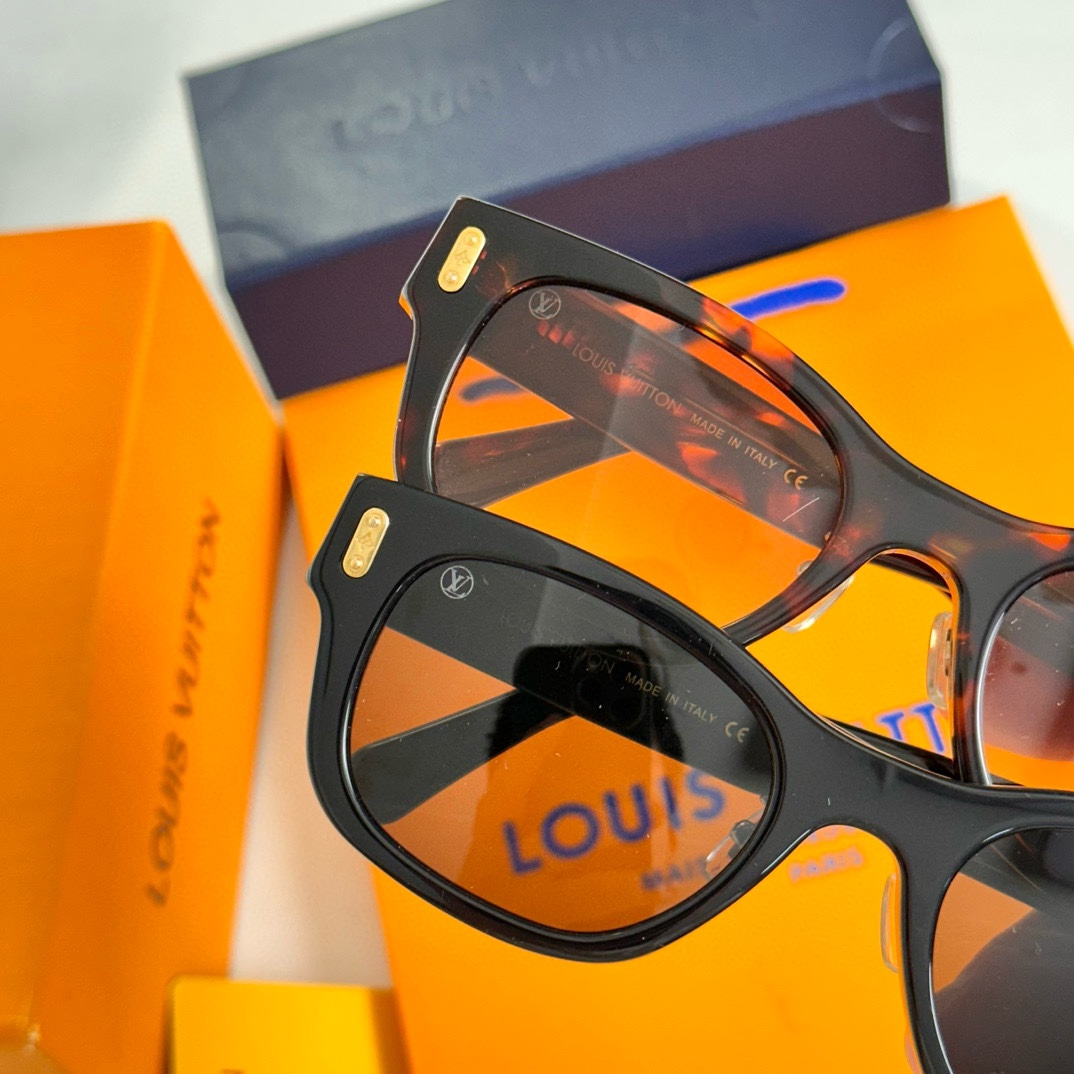 ‼️ 细节图 LOUSL  VUITTO*🍁🍁🍁MODEL：Z2184U🍁🍁🍁SIZE：53口22-14