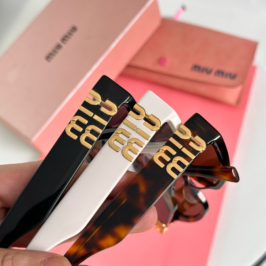 ‼️ 细节图 MIU M*🎀🎀🎀MODELSMU07ZS🎀🎀🎀SIZE：56口19-140🎀🎀🎀