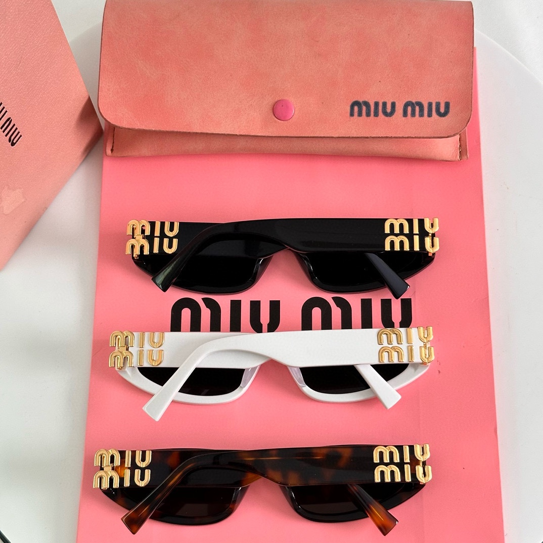 ‼️ 细节图 MIU M*🎀🎀🎀MODELSMU07ZS🎀🎀🎀SIZE：56口19-140🎀🎀🎀