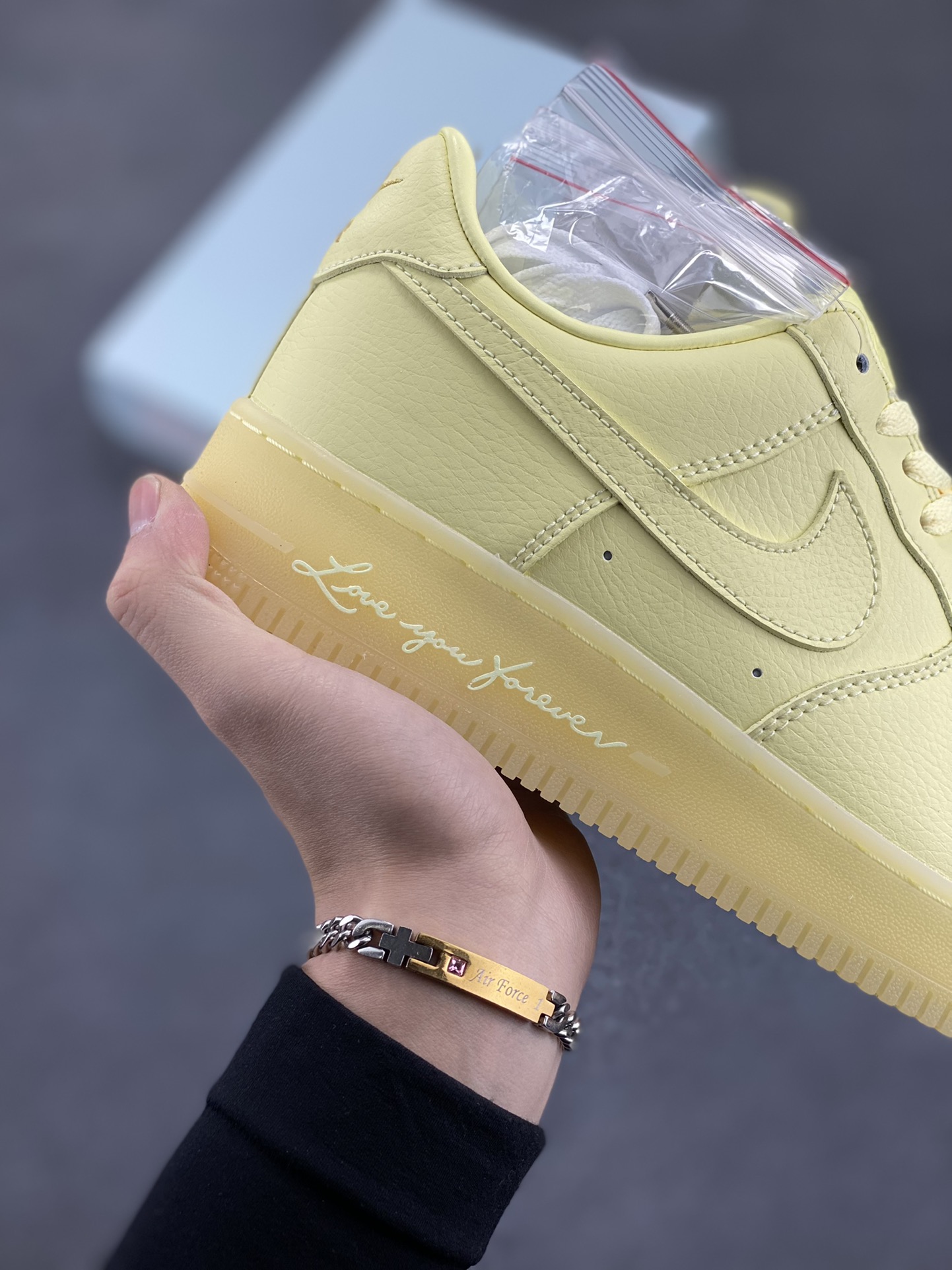 图片[6]-Nike Air Force 1 07 low空军一号 荔枝纹水晶 板鞋 原楦头原纸板 打造纯正空军版型#专注外贸渠道 全掌内置蜂窝气垫 #原盒配件 原厂中底钢印、拉帮完美 货号：CZ8065-800 尺码：36 36.5 37.5 38 38.5 39 40 40.5 41 42 42.5 43 44 44.5 45-选品中心