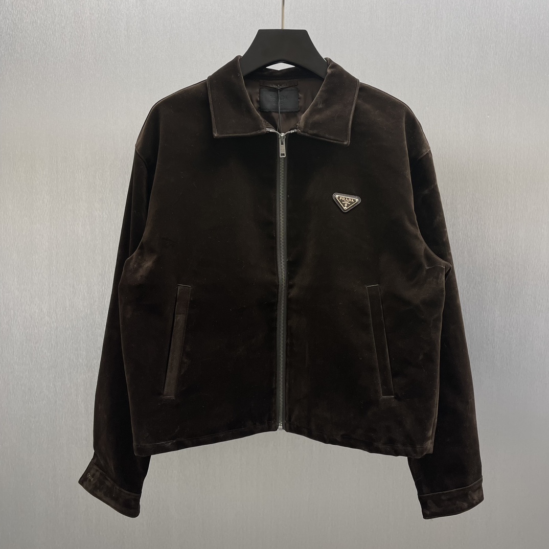 🧧PR*DA Chaqueta estilo camisa ejecutiva de terciopelo de algodón Talla: S-XL Esta chaqueta con cinturón refleja la dua…