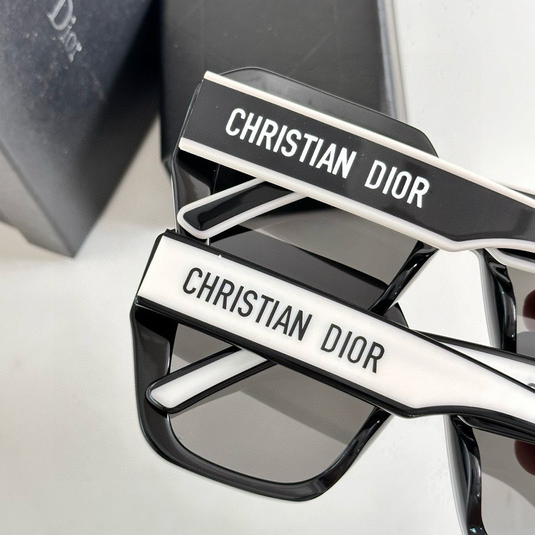 ‼️ 细节图 DIOR
ModDior Pacific S3U
Size53-20-145