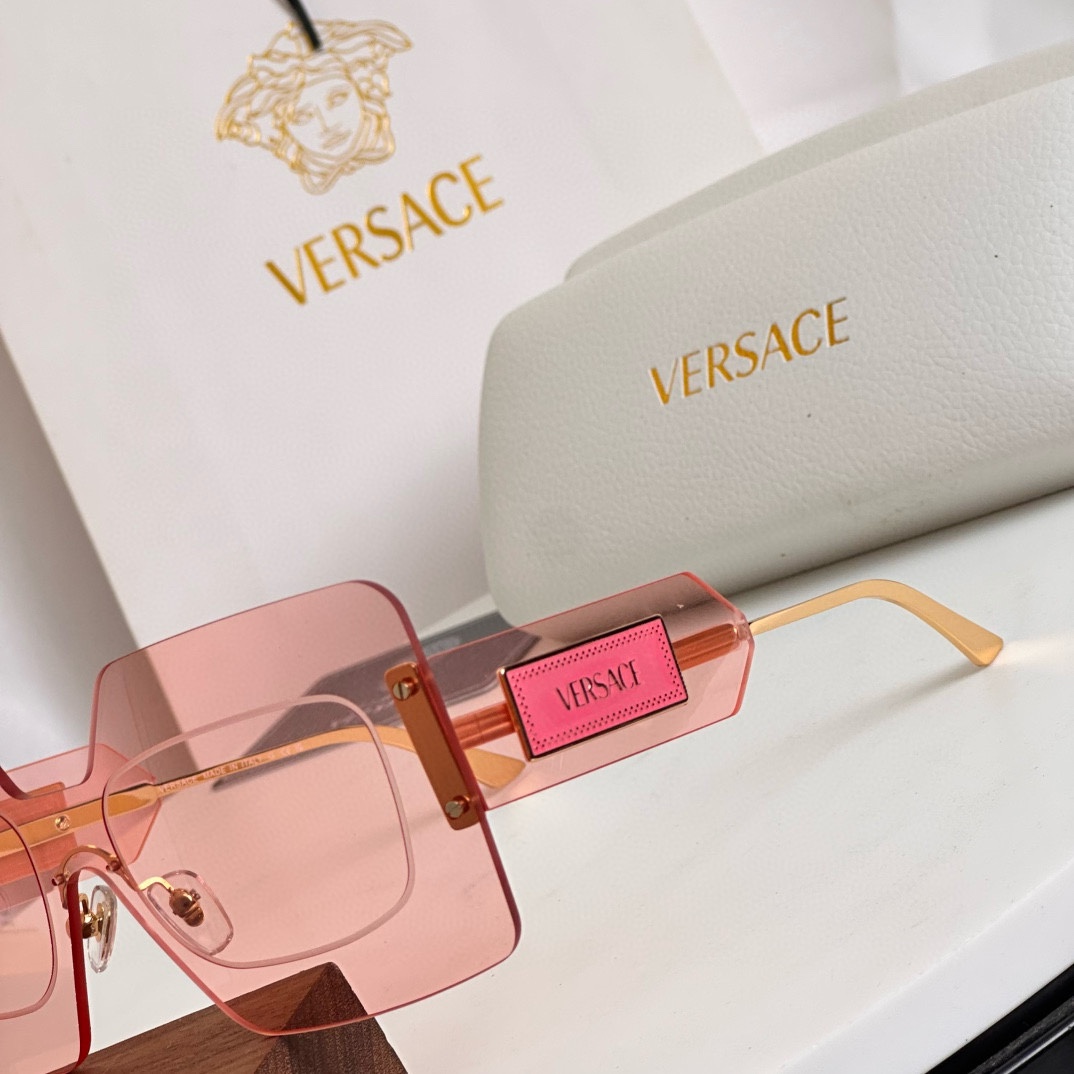 ‼️VERSACE
MODELVE 2277
到货