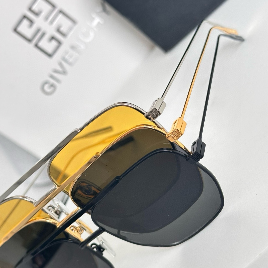 ‼️ 细节图 Givench*纪梵希限定系列~经典方形镜框
ModelGV40041U
Size55口1