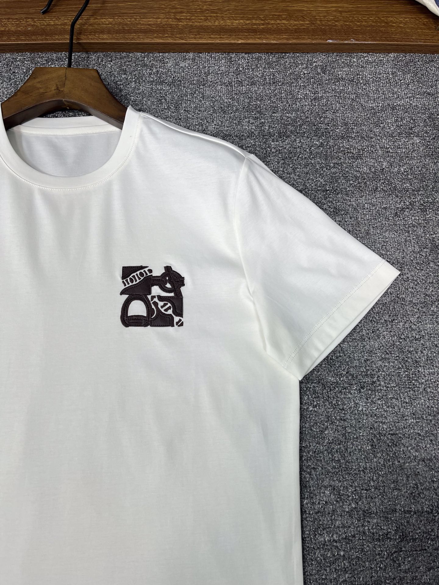 New Money: Summer 2025 Catallerie T-shirts with Year-Old Lamb Embroidery - 图片 3