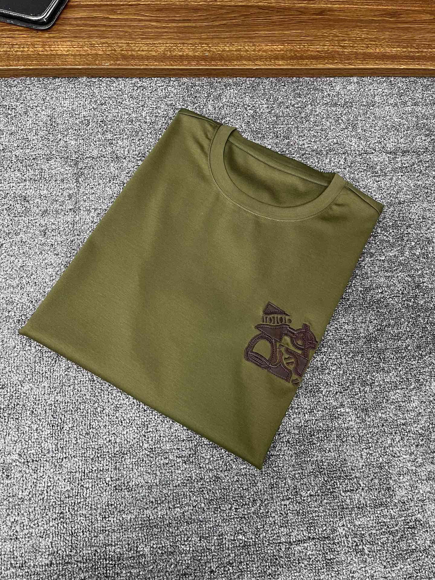 New Money for Summer 2025: Catallerie au Carre T-shirts with Rich Embroidery and Quality Cuts - 图片 8