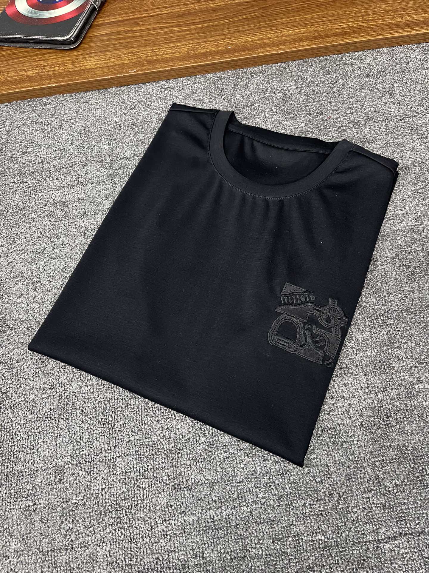 New Money for Summer 2025: Catallerie T-shirts with Year-Old Lamb Embroidery - 图片 8