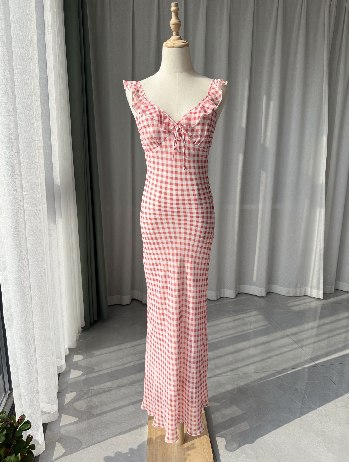 _dgq9ssGi8LivwfExxzhMzPJpfrnx6b_i5QbeJ7A