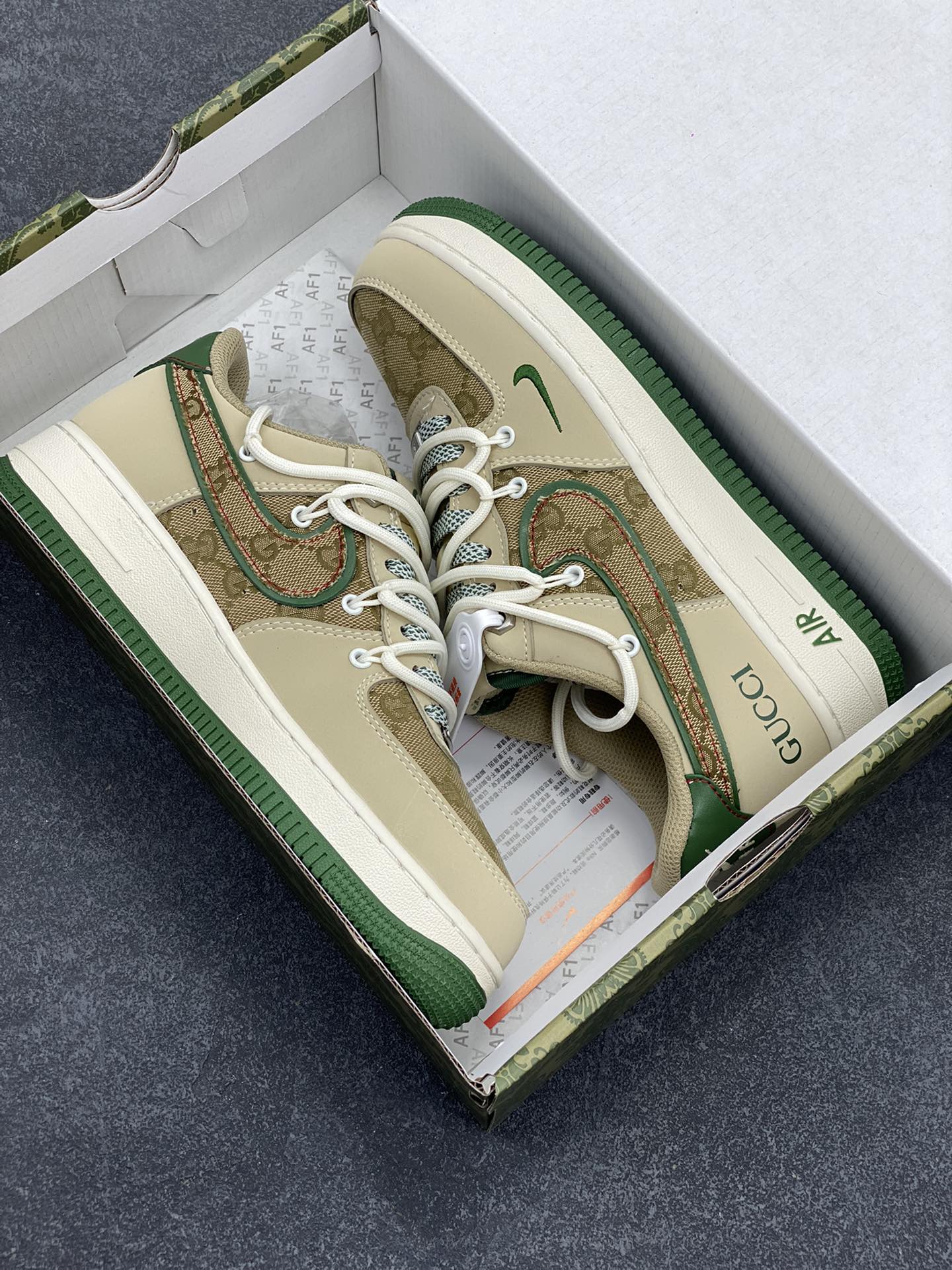 图片[9]-NIke Air Force 1 \’07 Low “古驰联名–本色抽绳”空军一号 低帮 运动鞋 休闲鞋 折边针车 工艺难度大 原楦头原纸板 原装鞋盒 定制五金配件 内置全掌气垫 原厂鞋底 货号：SJ1198-102 尺码：36 36.5 37.5 38 38.5 39 40 40.5 41 42 42.5 43 44 44.5 45-选品中心