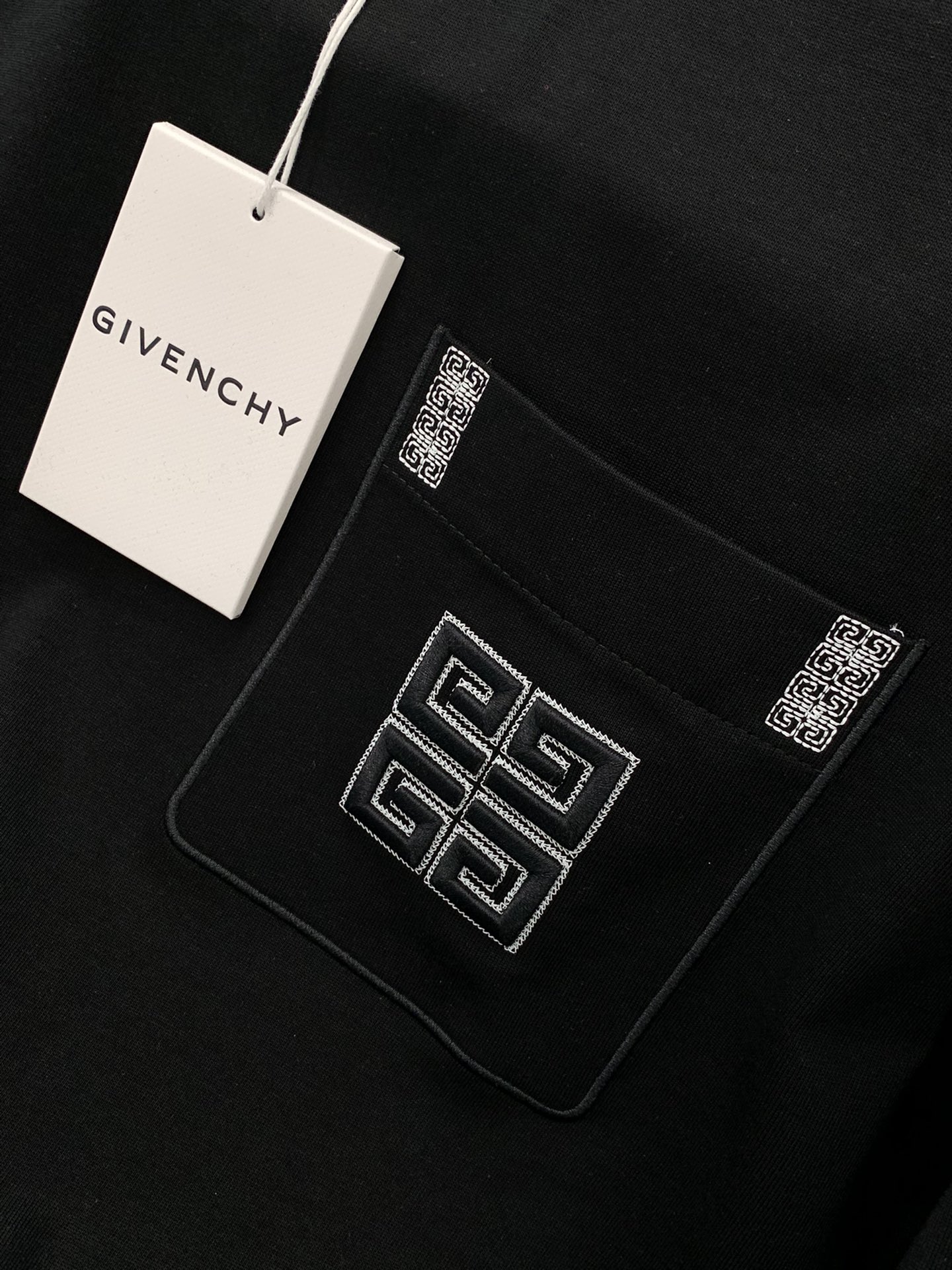 ，Givenchy 纪梵希，2025春夏最新品，专柜同步有售，原单狠货，时尚休闲圆领短袖T恤，进口原版面