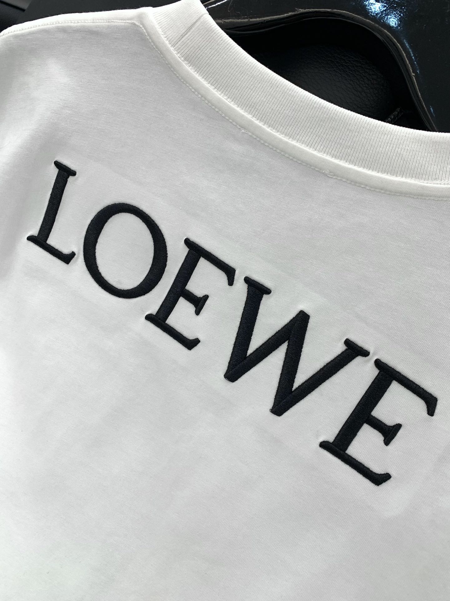，Loewe 罗意威，2025春夏最新款，时尚休闲圆领短袖T恤，原单狠货，简约舒适，版型不挑人，采用进口