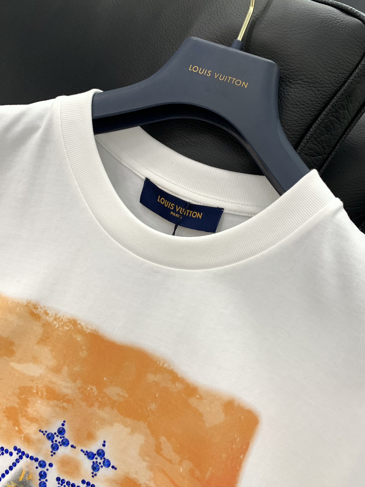 ，LouisVuitton 路易威登，2025春夏最新款，专柜同步有售，原单狠货，时尚休闲圆领短袖T恤，