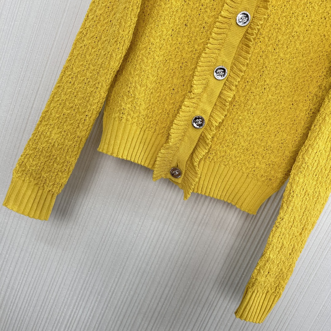 Elegant French Style Knitted Cardigan with Lace Trim - Chic & Versatile 5 i1737088815 7508 3
