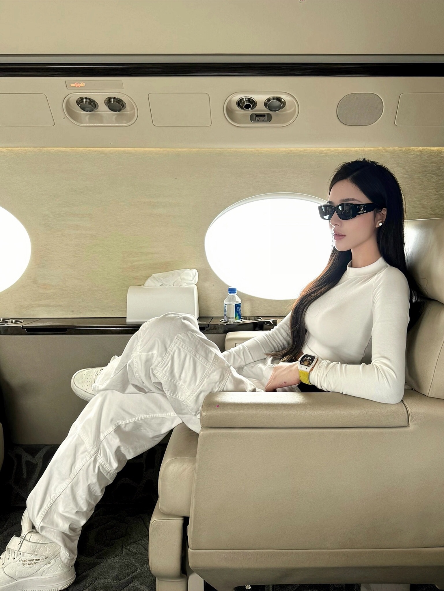 太爱这款Celine\n姐妹人手一付\nCeline40282