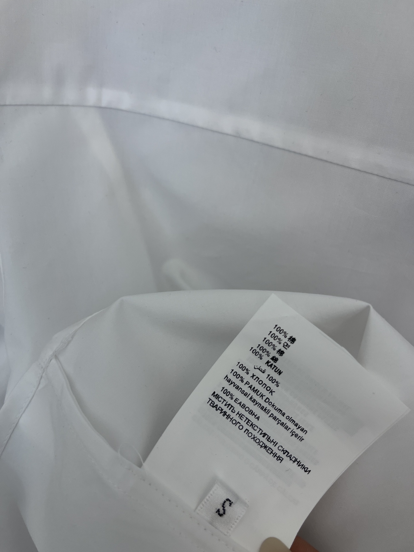High-End Women’s Clothes: Spring Collection with Triangular Logo Pocket, Cotton Fabric. - 图片 8