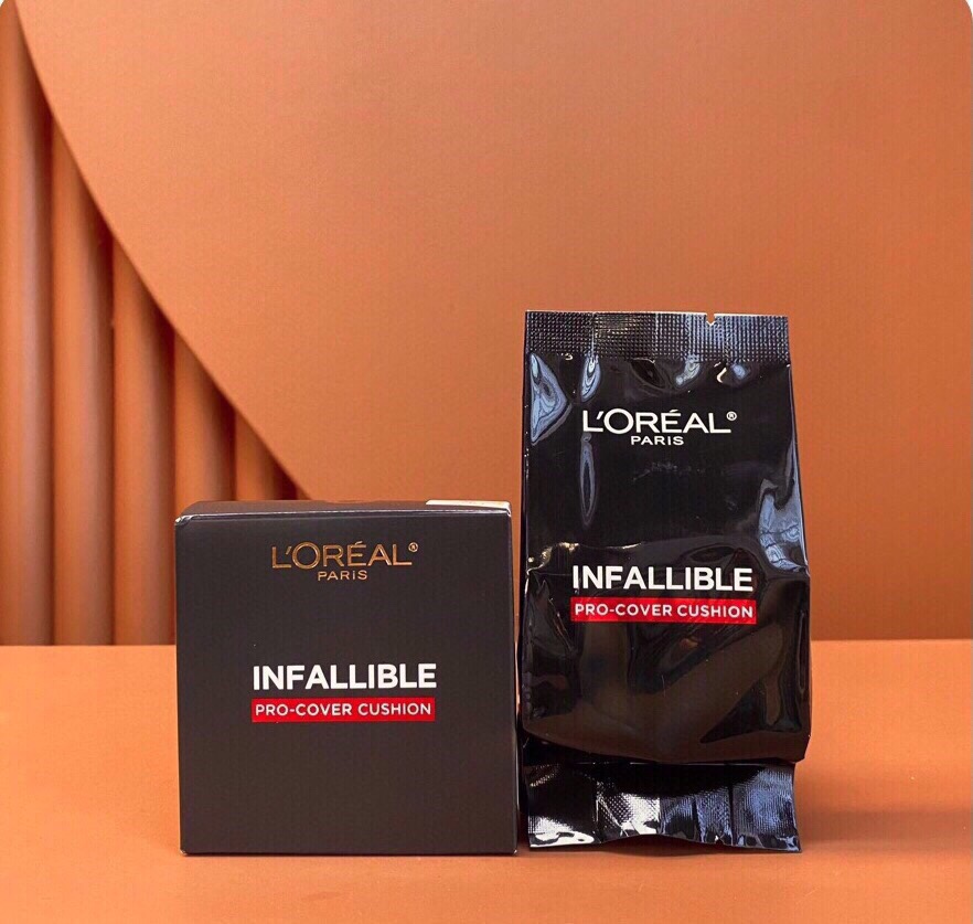 50. (L'Oréal Black Fat Cushion) 🔜 ¡La popular base de maquillaje en cushion roja de L'Oréal ha sido mejorada! Antes to…