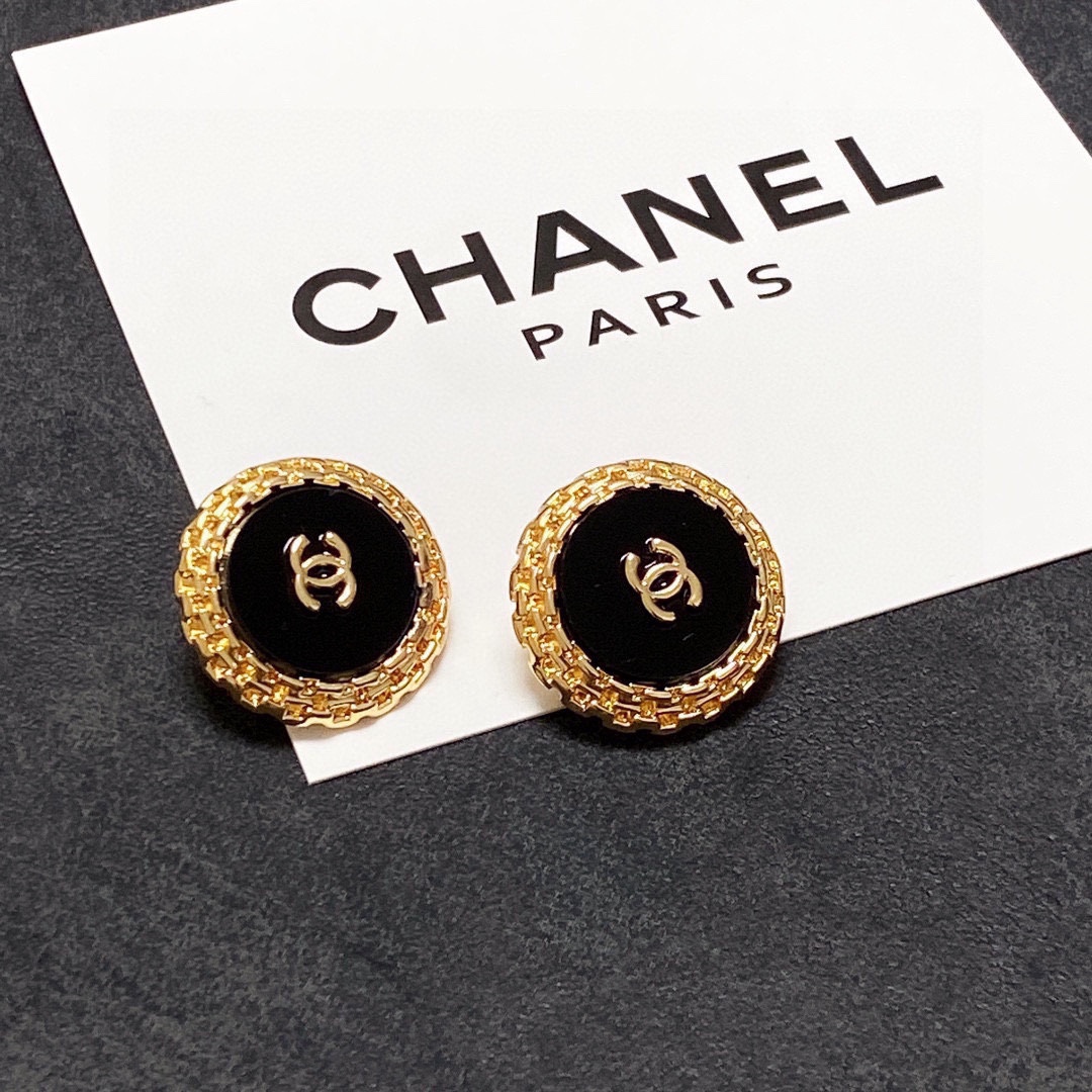 Chanel 耳夹CHANEl小香风不用打耳洞的耳环