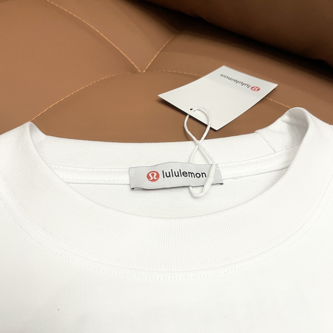 “High-Quality Lightweight Lululemon 25s Sale: Men and Women, Various Sizes Available” - 图片 3