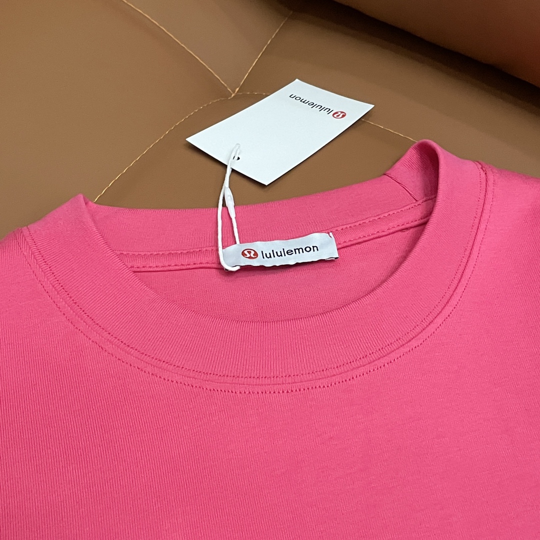 “Premium Lightweight Lulemon Jackets on Sale with Quality Precision Details” - 图片 3