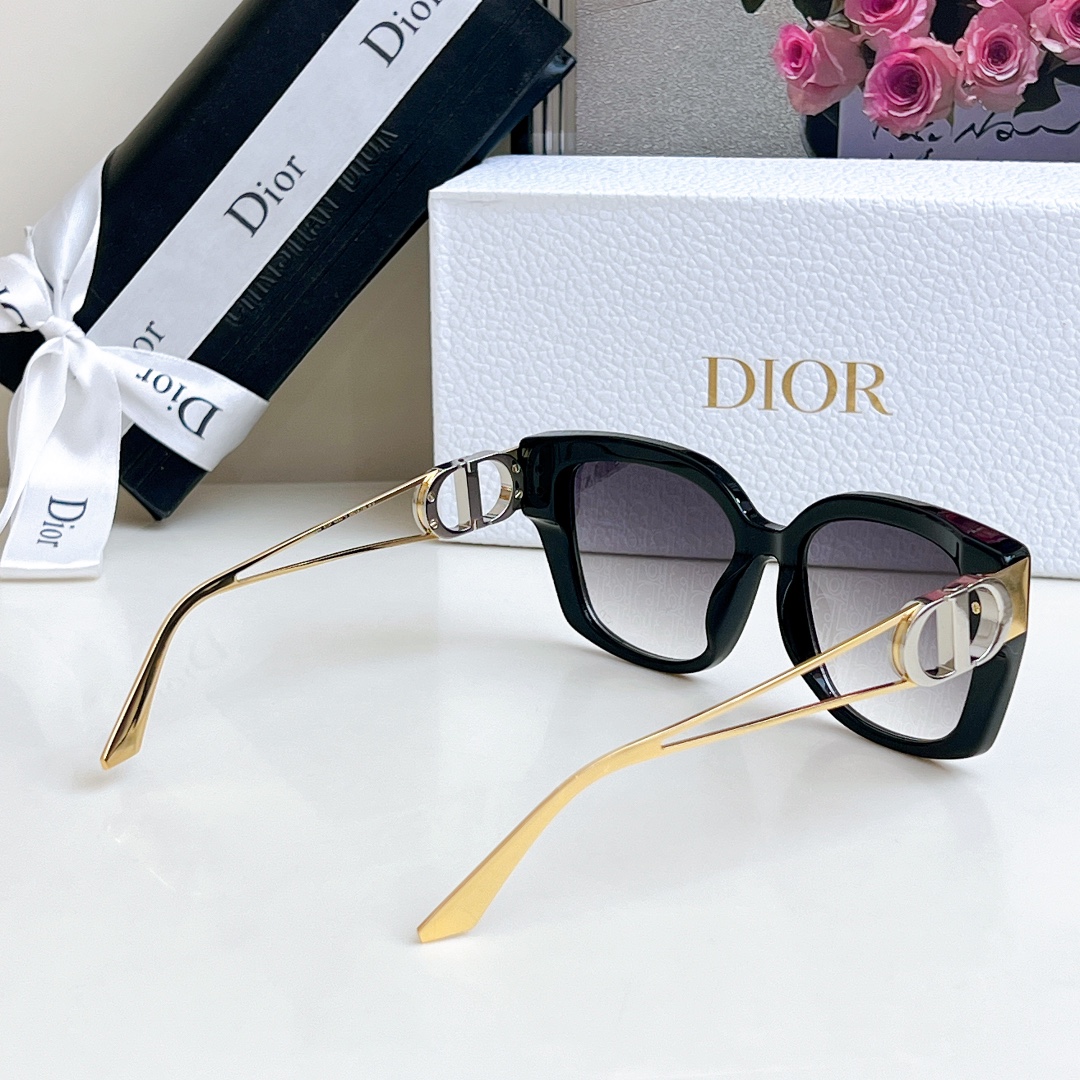  DIOR 原版细节
MODEL：30Montaigne S13F 
SIZE：55口20-135