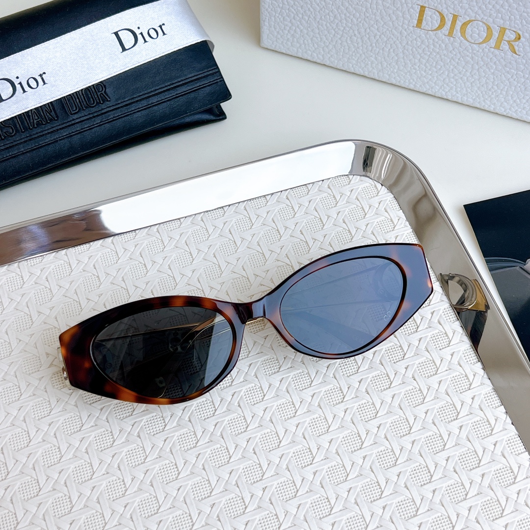  DIO*
MODEL：30Montaigne  B6I
SIZE：51口18-135
🔝🔝