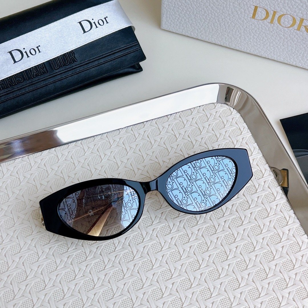  DIO*
MODEL：30Montaigne  B6I
SIZE：51口18-135
🔝🔝