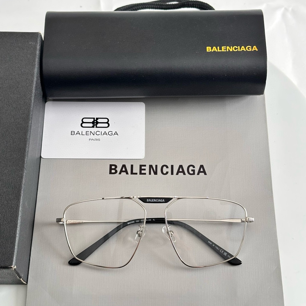 ‼️ 齐色到货 BALENCIAG* BB0246S
SIZE：61口15-145
🔝🔝