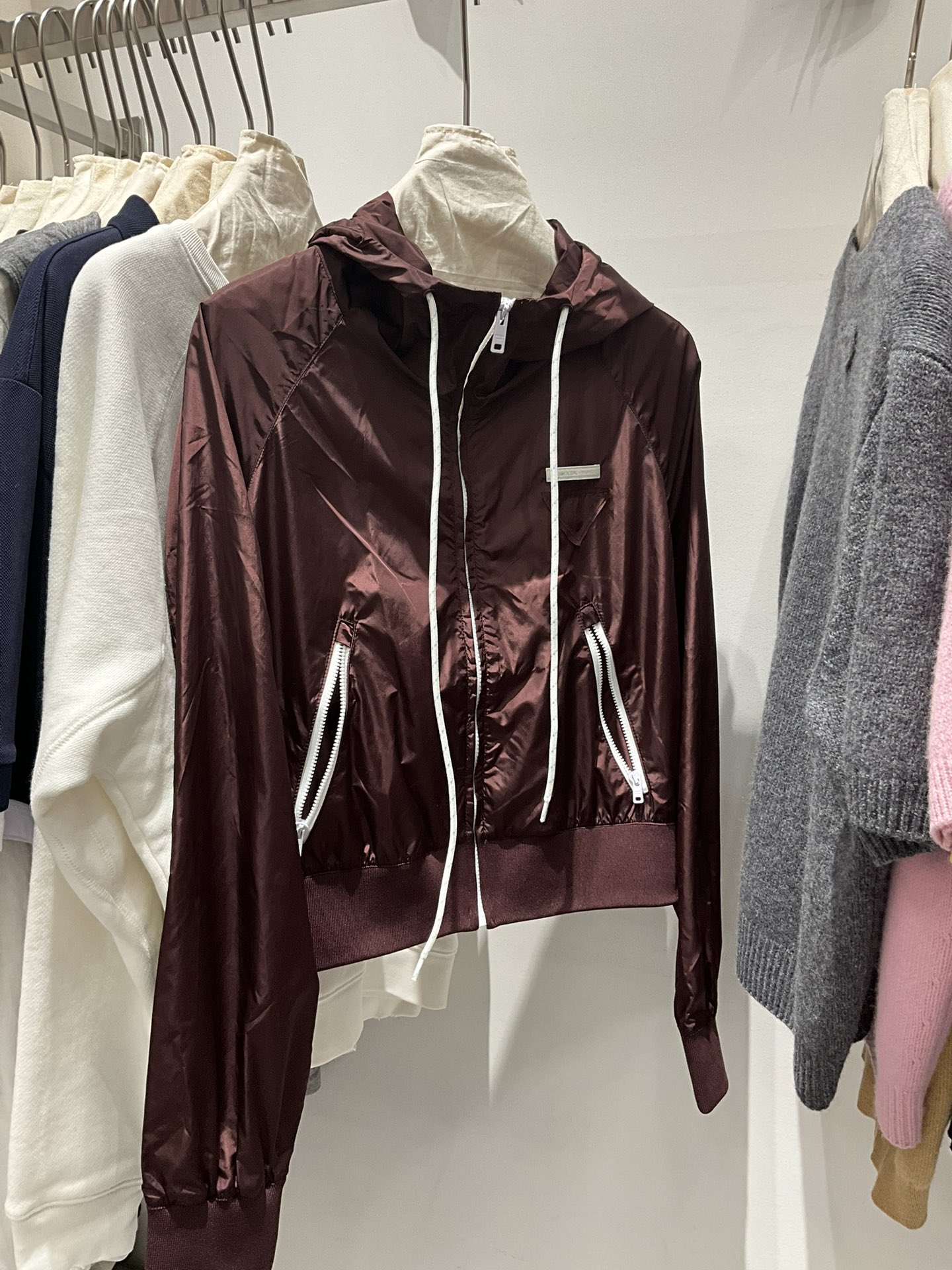 _dhg9sBHXCuJOkRbkDE_dQ_o-i13DtCvpM2ty_xw