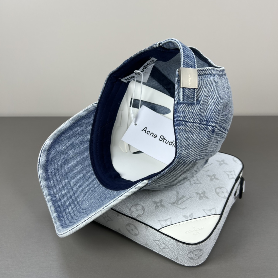 Acne Studios Smile Baseball Caps: 95% Cotton, Custom-made Material, Simple Design - 图片 9