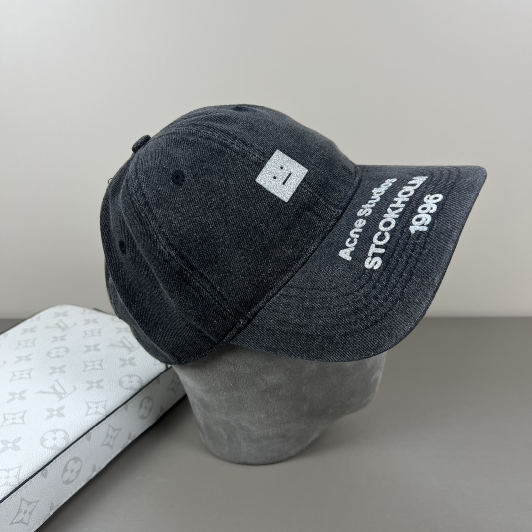 Acne Studios Baseball Caps: 95% Cotton, Smiley Logo, Unisex Design
