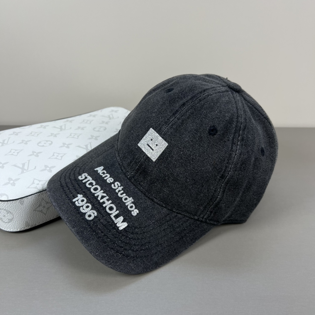 Acne Studios Baseball Caps: 95% Cotton, Smiley Logo, Unisex Design - 图片 4