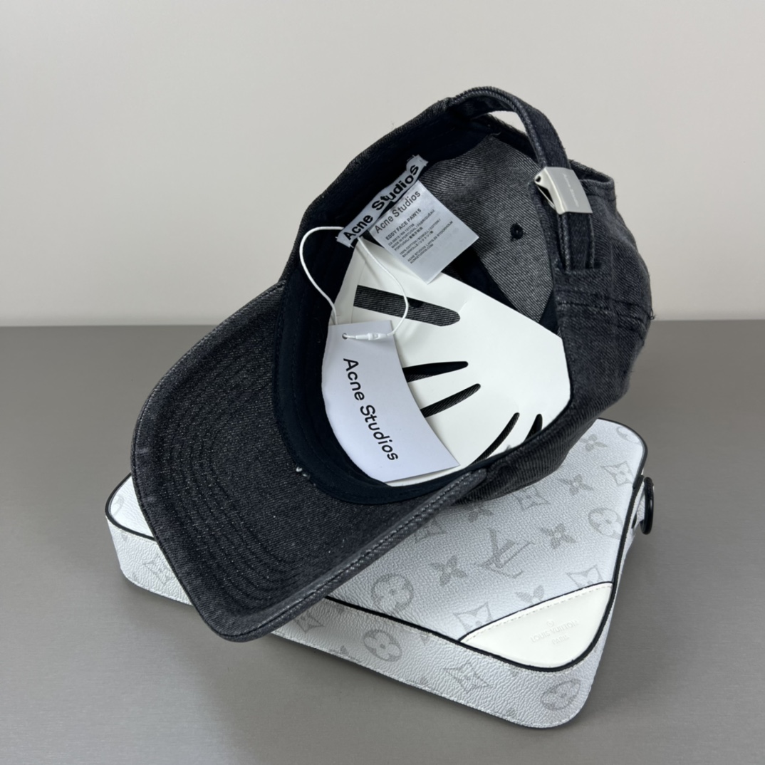 Acne Studios Baseball Caps: 95% Cotton, Smiley Logo, Unisex Design - 图片 7