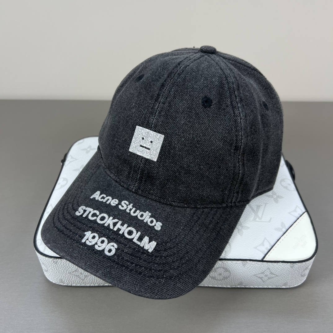 Acne Studios Baseball Caps: 95% Cotton, Smiley Logo, Unisex Design - 图片 5