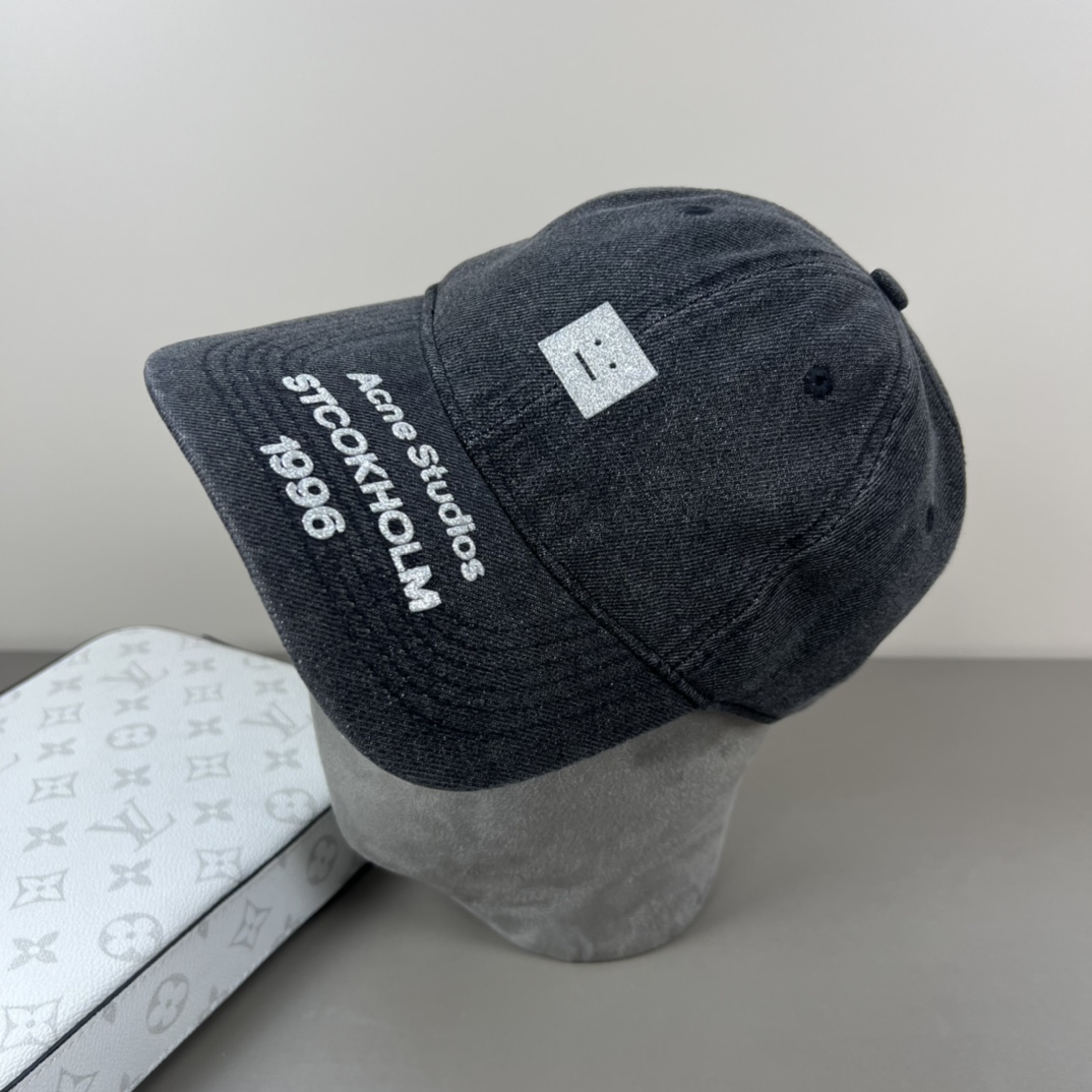 Acne Studios Baseball Caps: 95% Cotton, Smiley Logo, Unisex Design - 图片 3