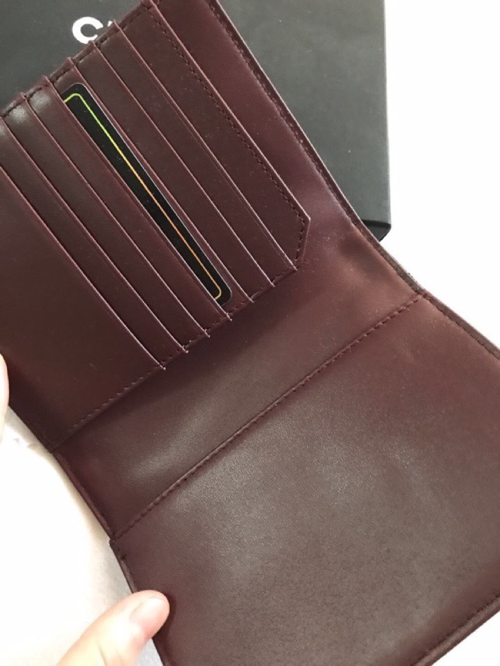 Chanel香奈儿 魚子酱牛皮護照包 高級仕立て