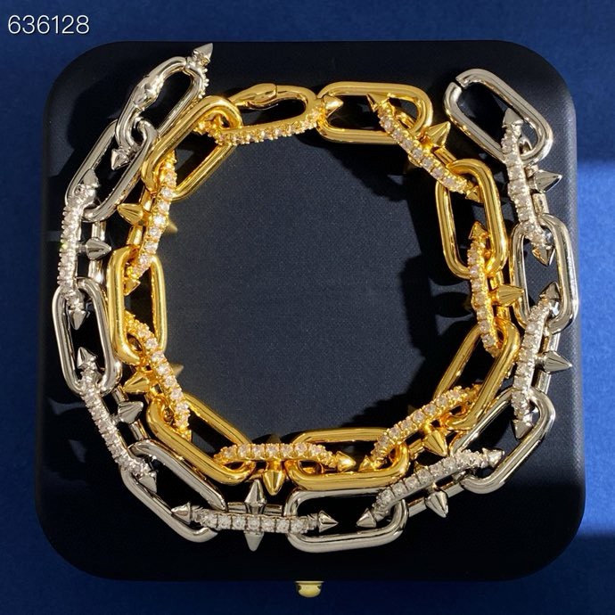Tiffany & Co. 间钻手链Tiffany蒂芙尼TFN新款欧美 个性光面间钻铆钉环环相扣手链 黄铜材料电镀18K金 2个色：金色 银色