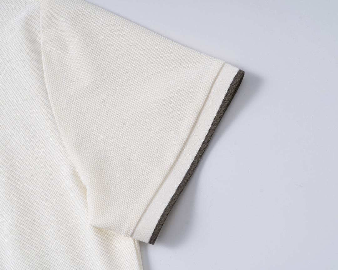 Tom Ford 2025 Summer Polo Shirt: Elegance Unleashed in Signature Style - 图片 9
