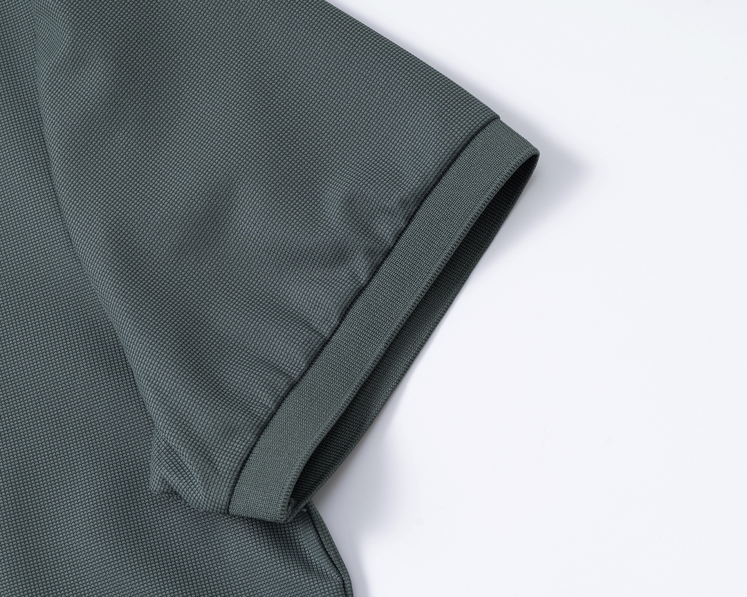 Tom Ford 2025 Summer Polo Shirt Collection: Elegance Unleashed in Every Detail - 图片 9