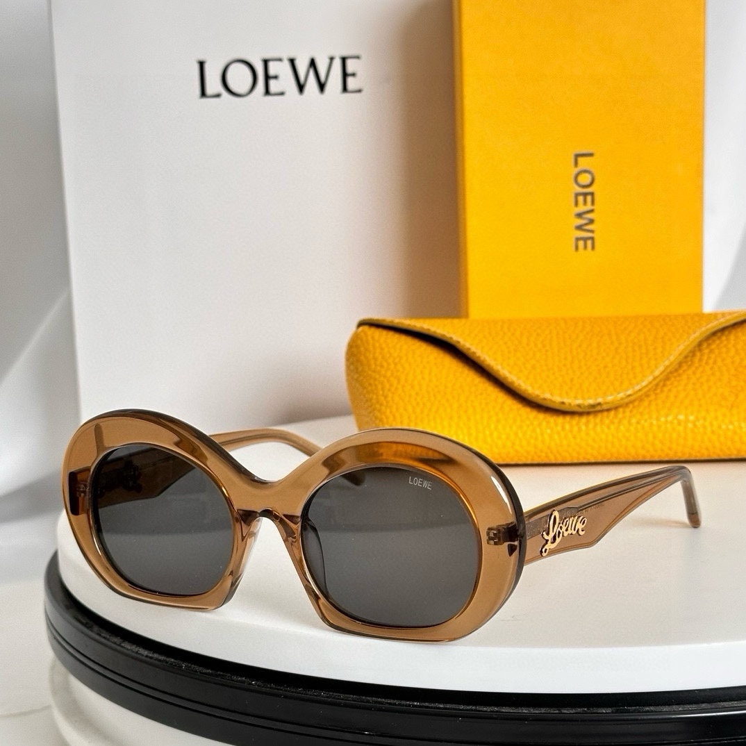 ‼️LOE*E 罗意威 Model：LW40077I
Size：52口21-143