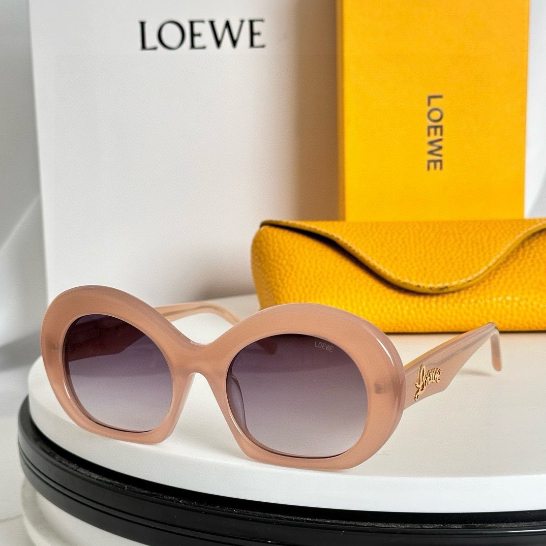 ‼️LOE*E 罗意威 Model：LW40077I
Size：52口21-143