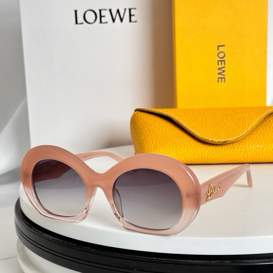 ‼️LOE*E 罗意威 Model：LW40077I
Size：52口21-143