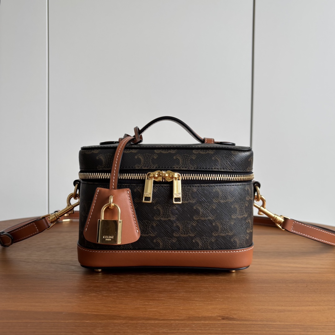 Celine New product online CE VANITY cosmetic bag